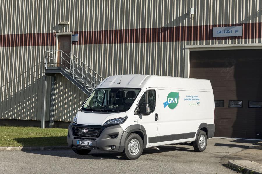  Fiat Ducato Maxi Van Natural Power L3H2 (290) 2017 года  (фото 6 из 15)